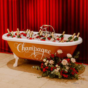 Photo d'un mariage à La Réunion – Baignoire à Champagne