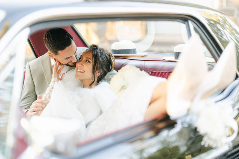 Photo d'un mariage à La Réunion – couple – Ford Mustang