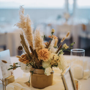 Photo d'un mariage à La Réunion – Centre de table – Décoration florale
