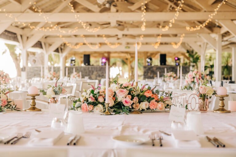 Photo d'un mariage à La Réunion – Guirlandes lumineuses