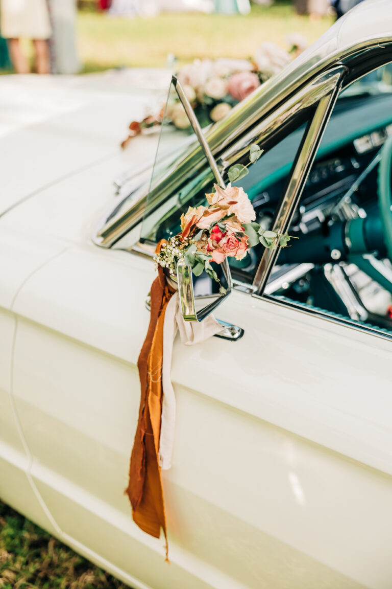 Photo d'un mariage à La Réunion – Ford Thunderbird