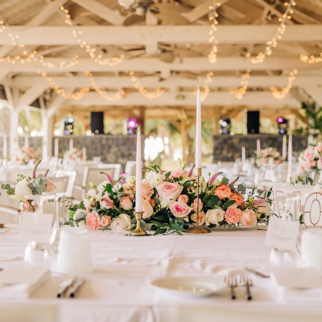 Photo d'un mariage à La Réunion – Guirlandes lumineuses