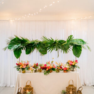 Photo d'un mariage à La Réunion – Thème tropical – Table d'honneur